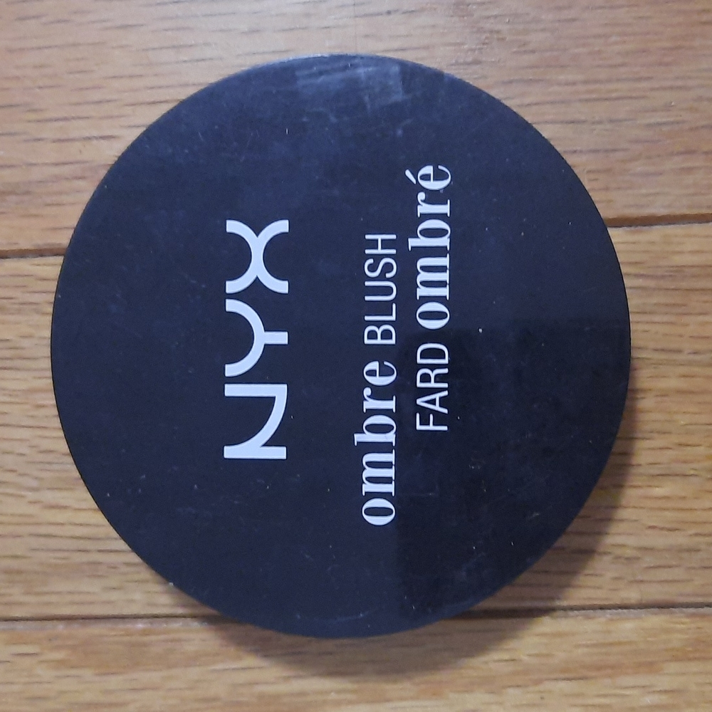 NYX blush